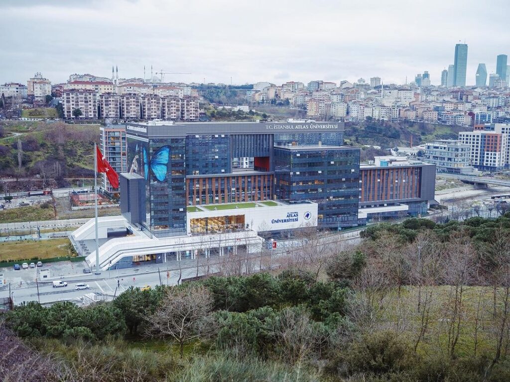 İstanbul Atlas Üniversitesi