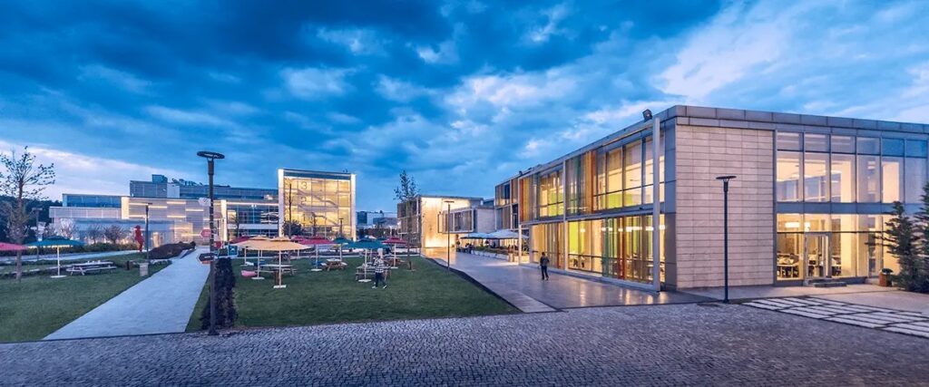 Özyeğin Üniversitesi